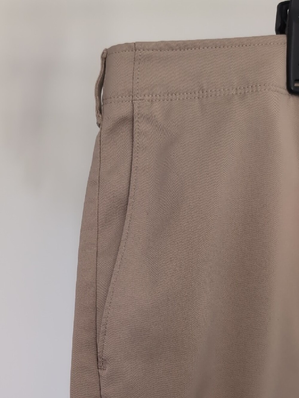 PGA Tour Khaki Performance Golf Shorts - Picture 3 of 5